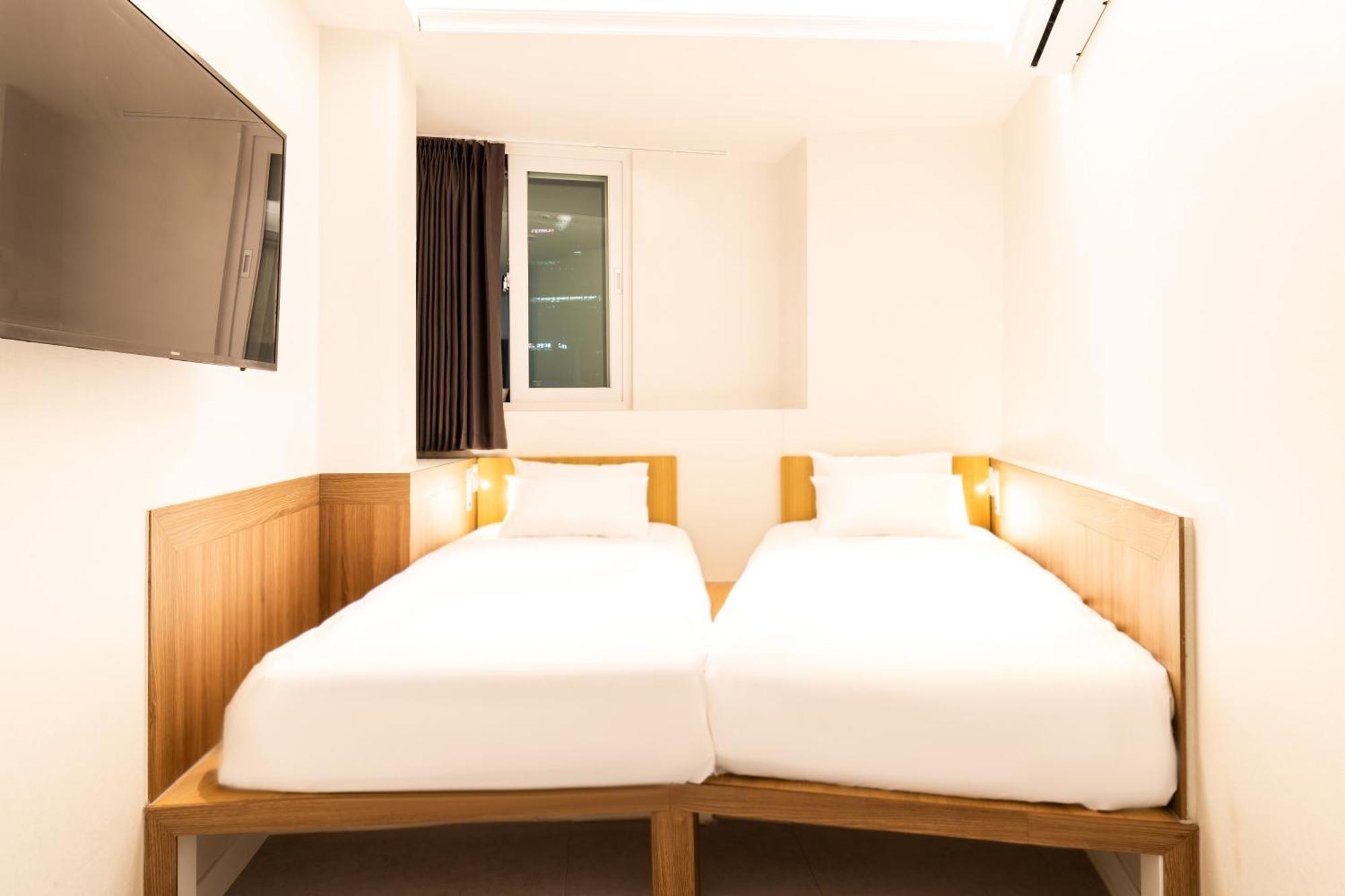 U Stay Myeongdong Сеул Екстериор снимка